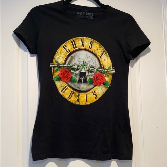 Guns & Roses t-shirt - Picture 1 of 2